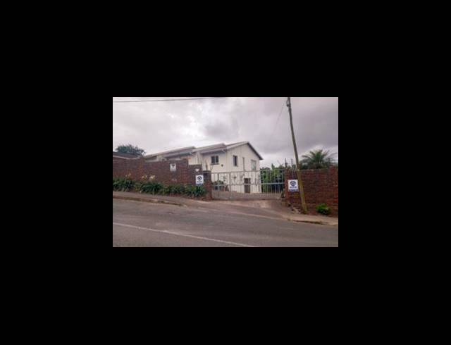 4 BEDROOM FREESTANDING FOR SALE IN SHALLCROSS